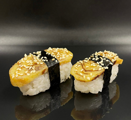 5. nigiri Tomago Yaki 2 szt.