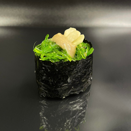 4. gunkan z Chuką 2 szt